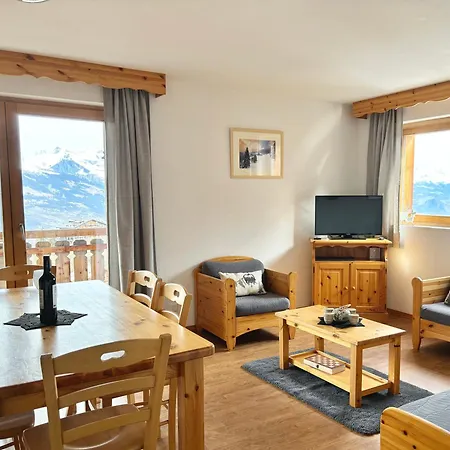 Pracondu, Ski-in Ski-out, Con Vista Sulle Alpi Appartement