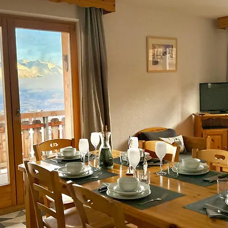 Pracondu, Ski-in Ski-out, Con Vista Sulle Alpi *