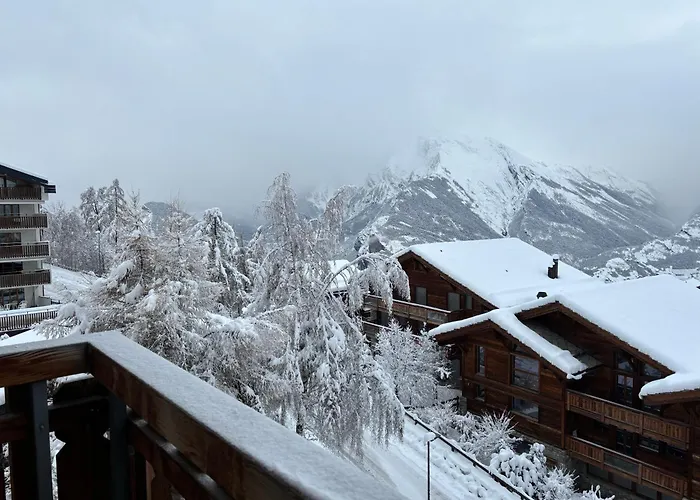Pracondu, Ski-in Ski-out, Con Vista Sulle Alpi