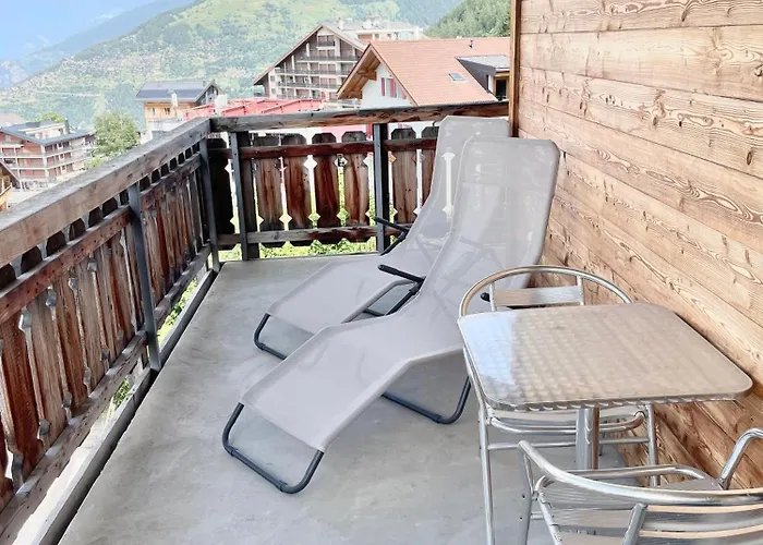 Pracondu, Ski-in Ski-out, Con Vista Sulle Alpi